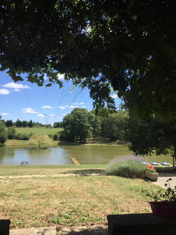 Camping Les Petites Minaudieres Coussay-les-Bois Exteriér fotografie