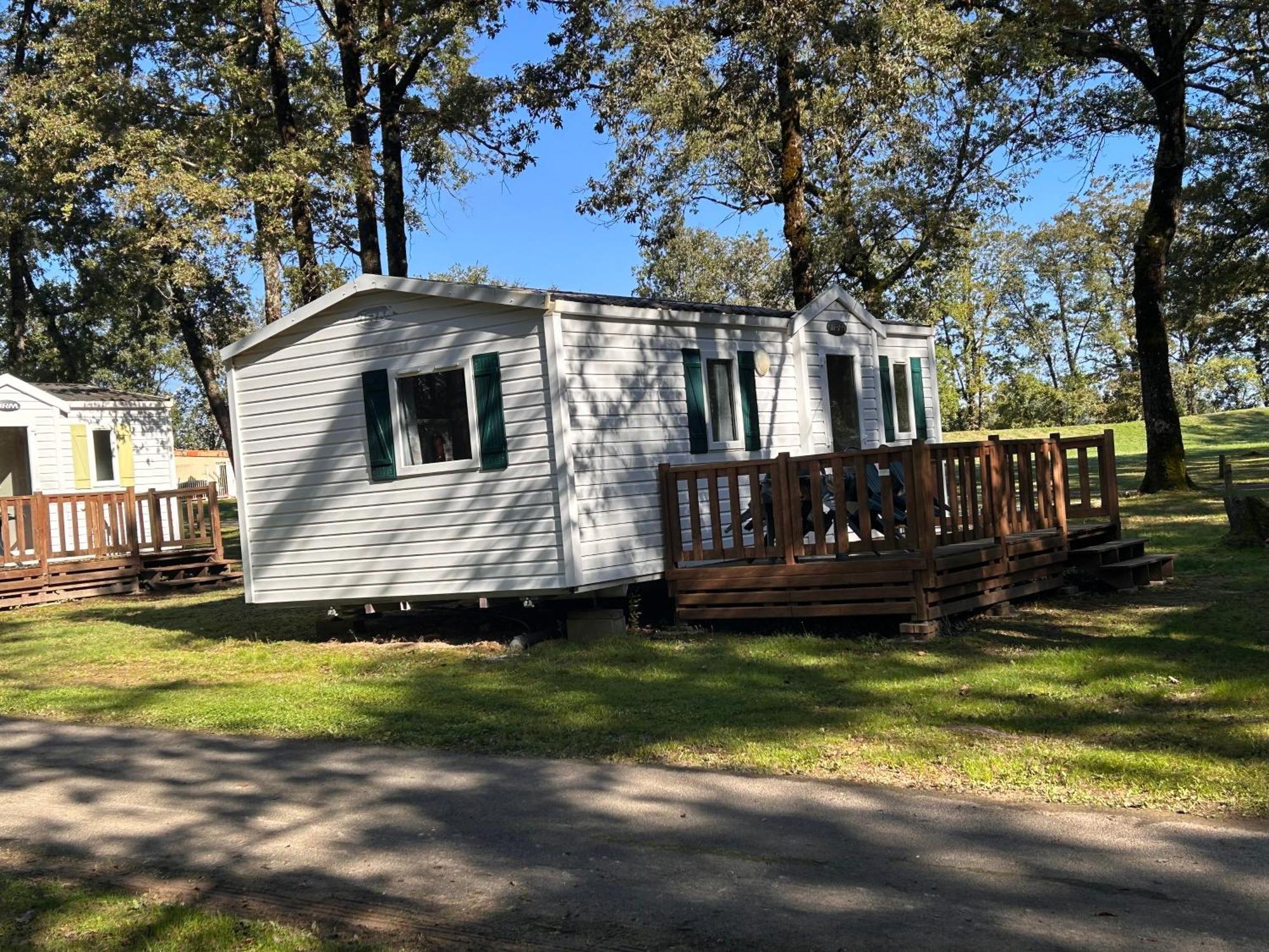 Camping Les Petites Minaudieres Coussay-les-Bois Pokoj fotografie